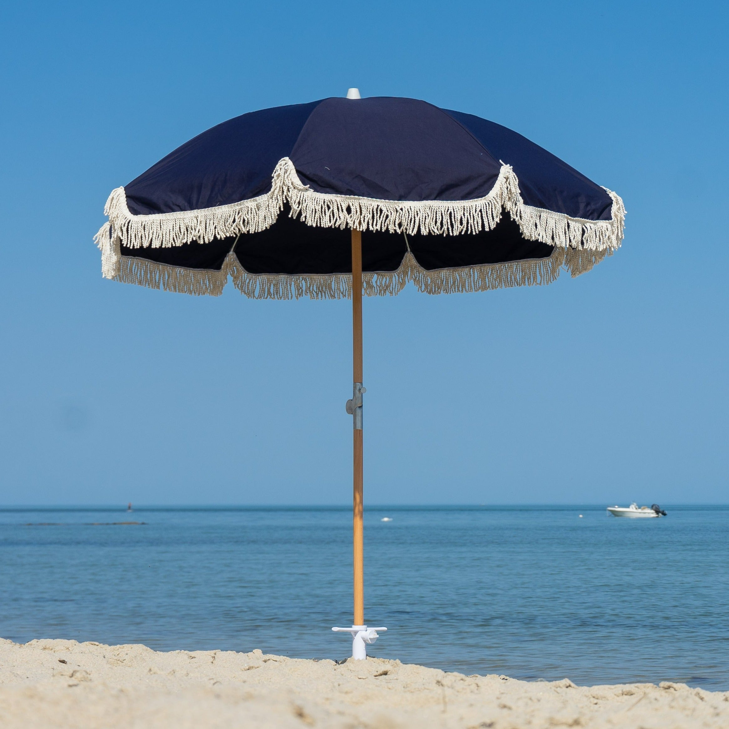 Premium Beach Umbrella- Navy – Cape Cod Beach Chair Company